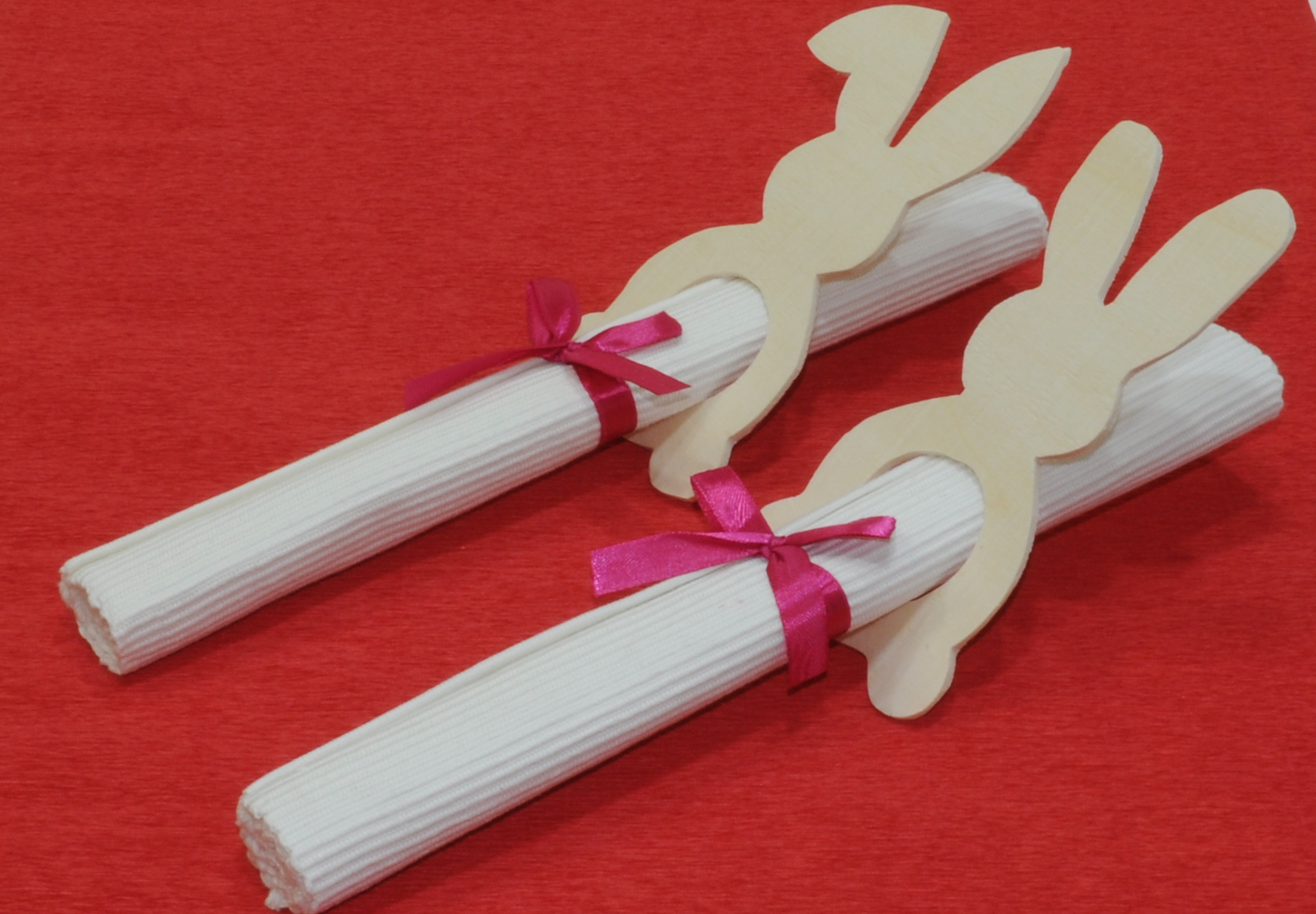 Napkin holder easter bunnies